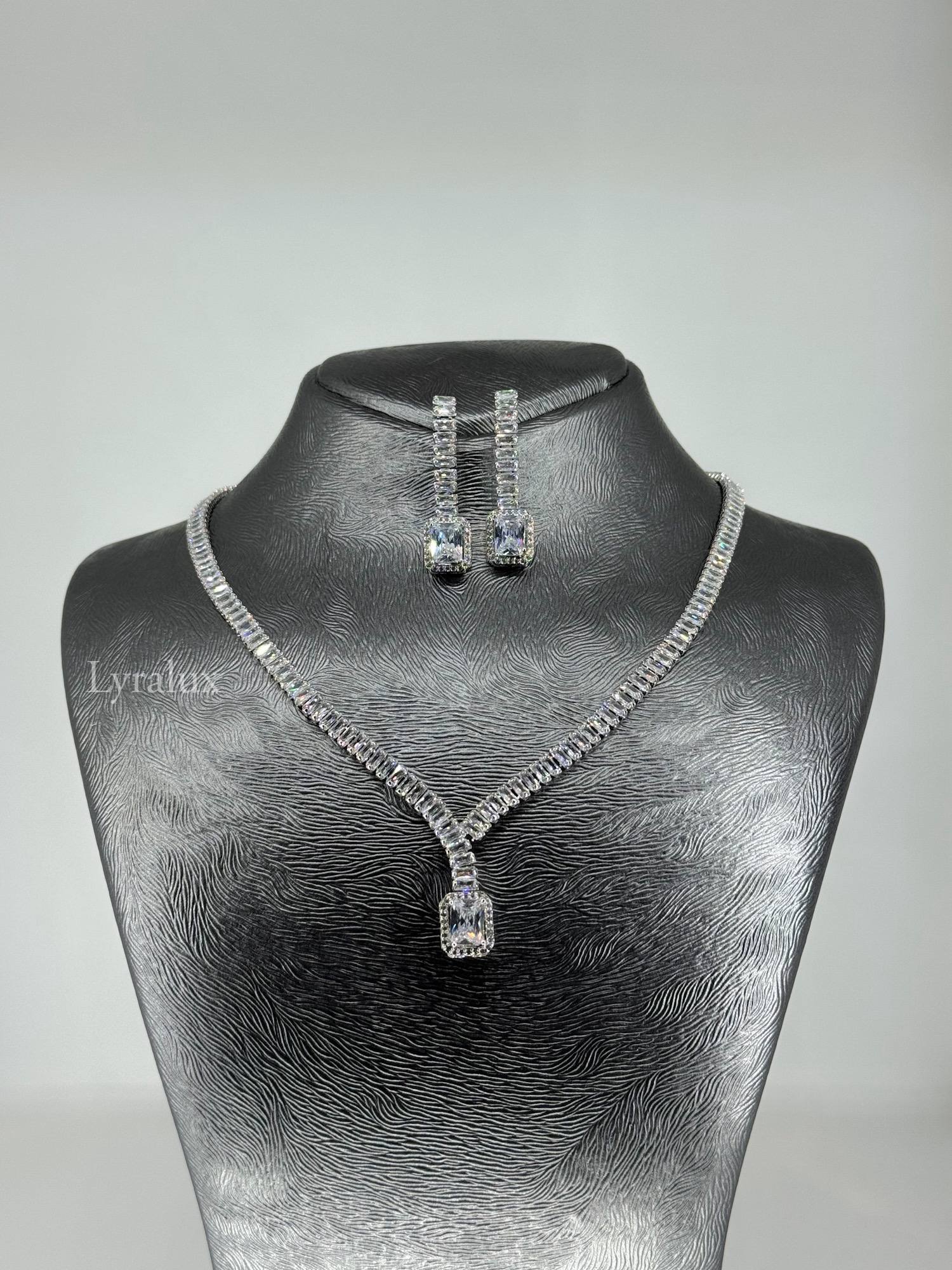 photo_12_2025-09-28_23-48-44 Elegant zircon sets - Image 1