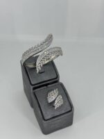 Bracelet / ring
