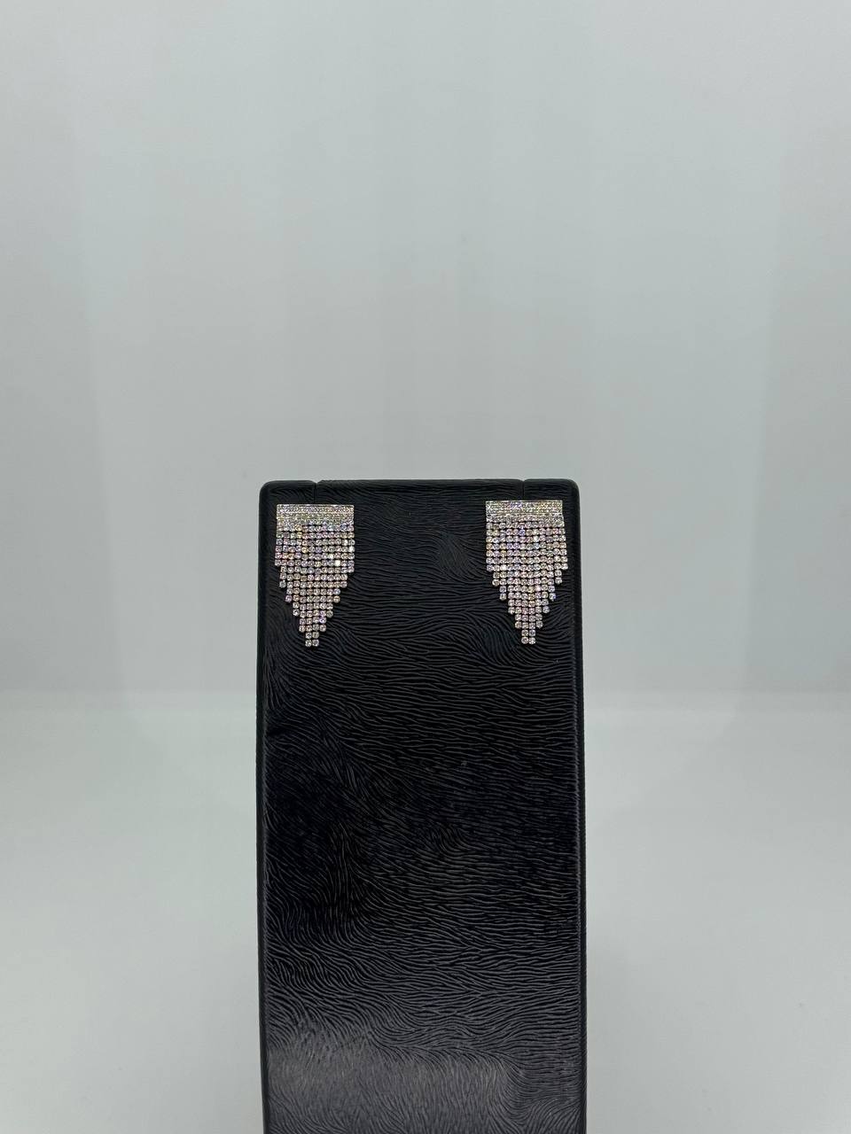 photo_10_2026-06-04_21-40-50 Luxury earrings - Image 1