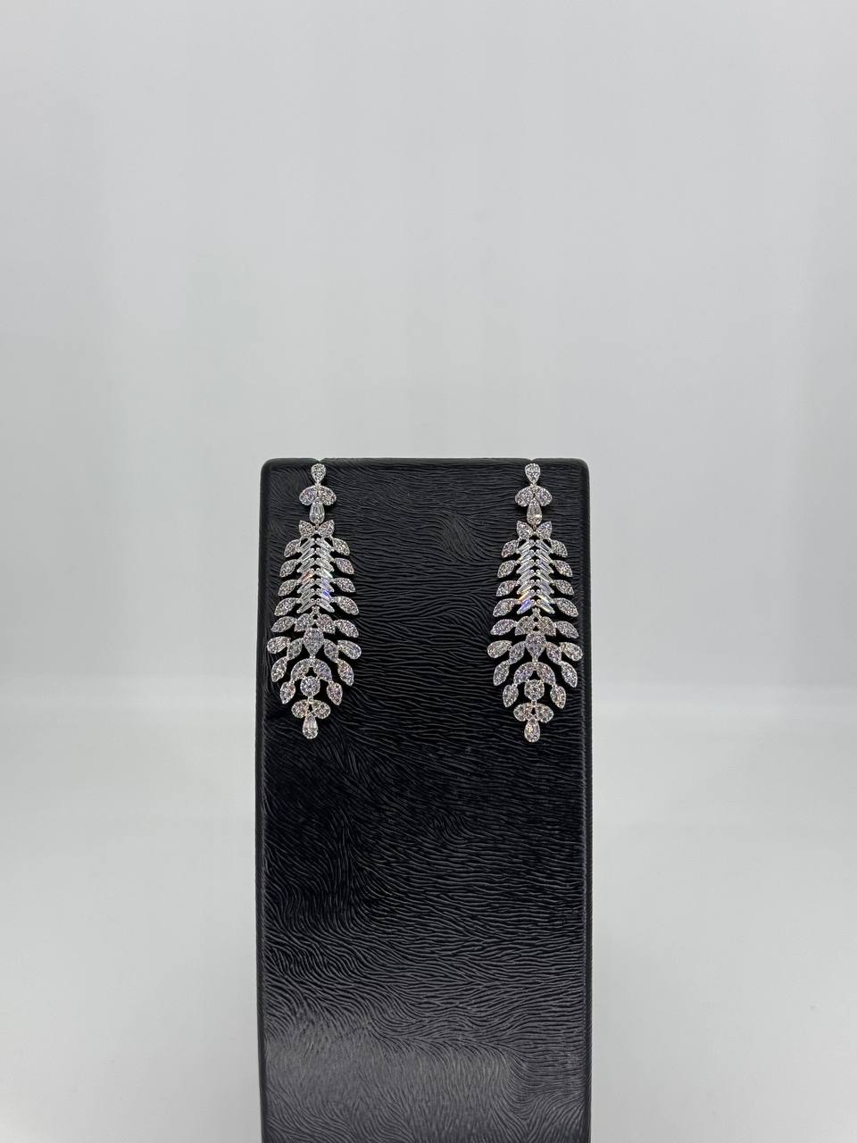photo_13_2026-06-04_21-40-50 Luxury earrings - Image 1