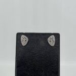 Elegant earrings