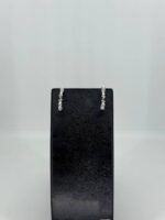 Elegant earrings